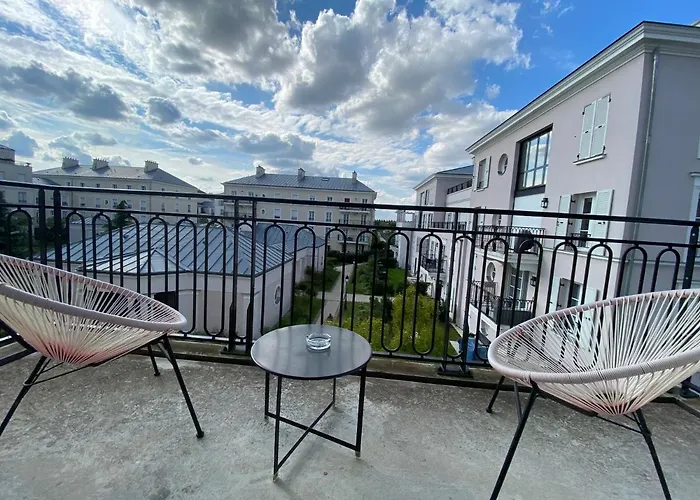T4 Paris/val D'europe Apartment *